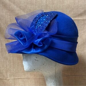 Vntage Deborah Blue Wool Felt Hat